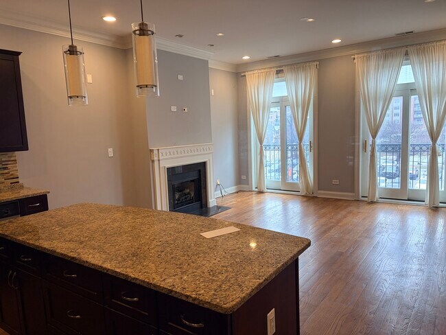 Foto del edificio - 218 N Halsted St