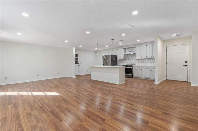 Foto del edificio - 2095 Uniwattee Trail SE