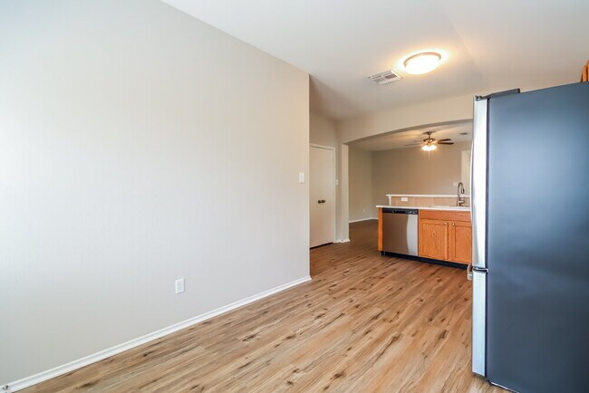 Foto del edificio - 302 Glencarry Trail