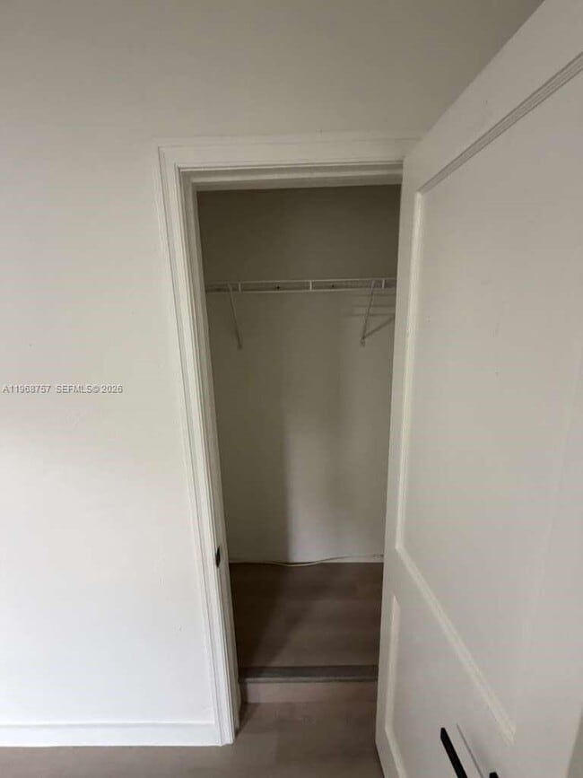 Foto del edificio - 4000 SW 16th Terrace