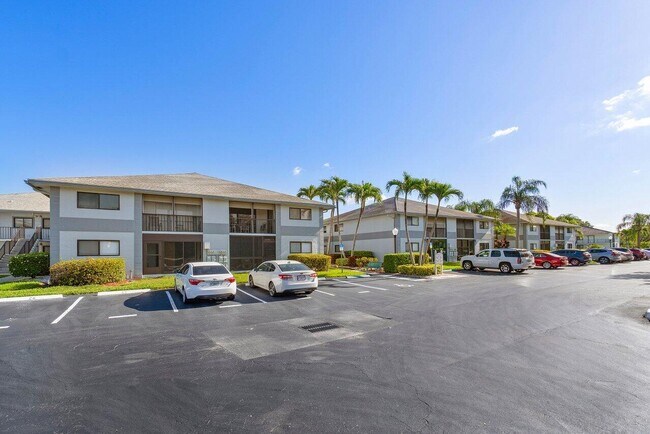 Building Photo - 15235 Lakes of Delray Blvd