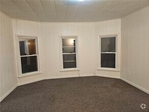 Building Photo - 21 Armory Pl