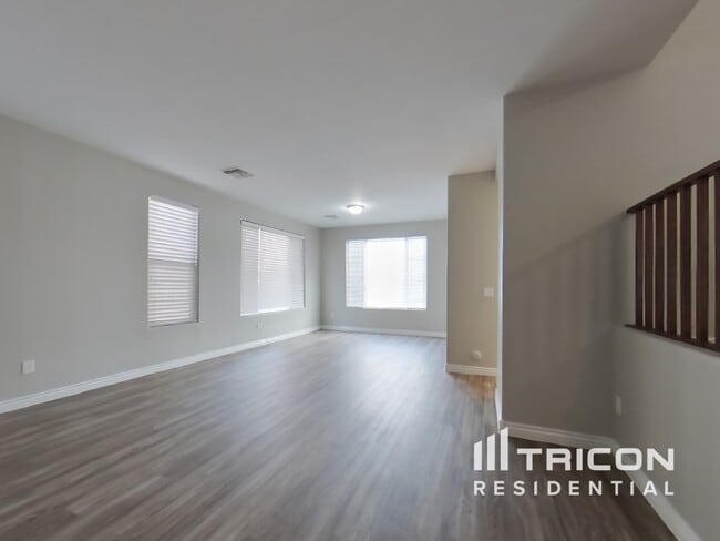 Foto del edificio - 37878 W Olivo St