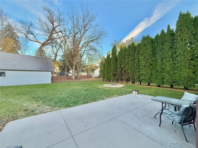 Foto del edificio - 1201 6th St SW