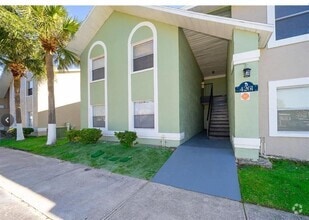 Building Photo - 4261 Pershing Pointe Pl