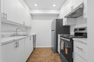 Building Photo - 301 SW 135th Ave