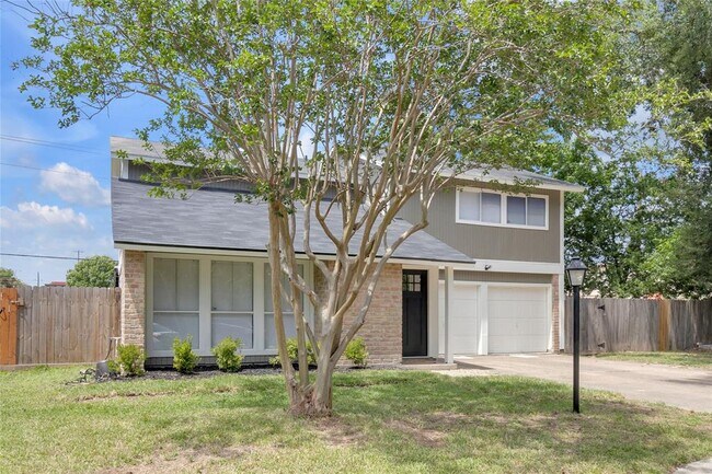 Building Photo - 18010 Santolina Ln