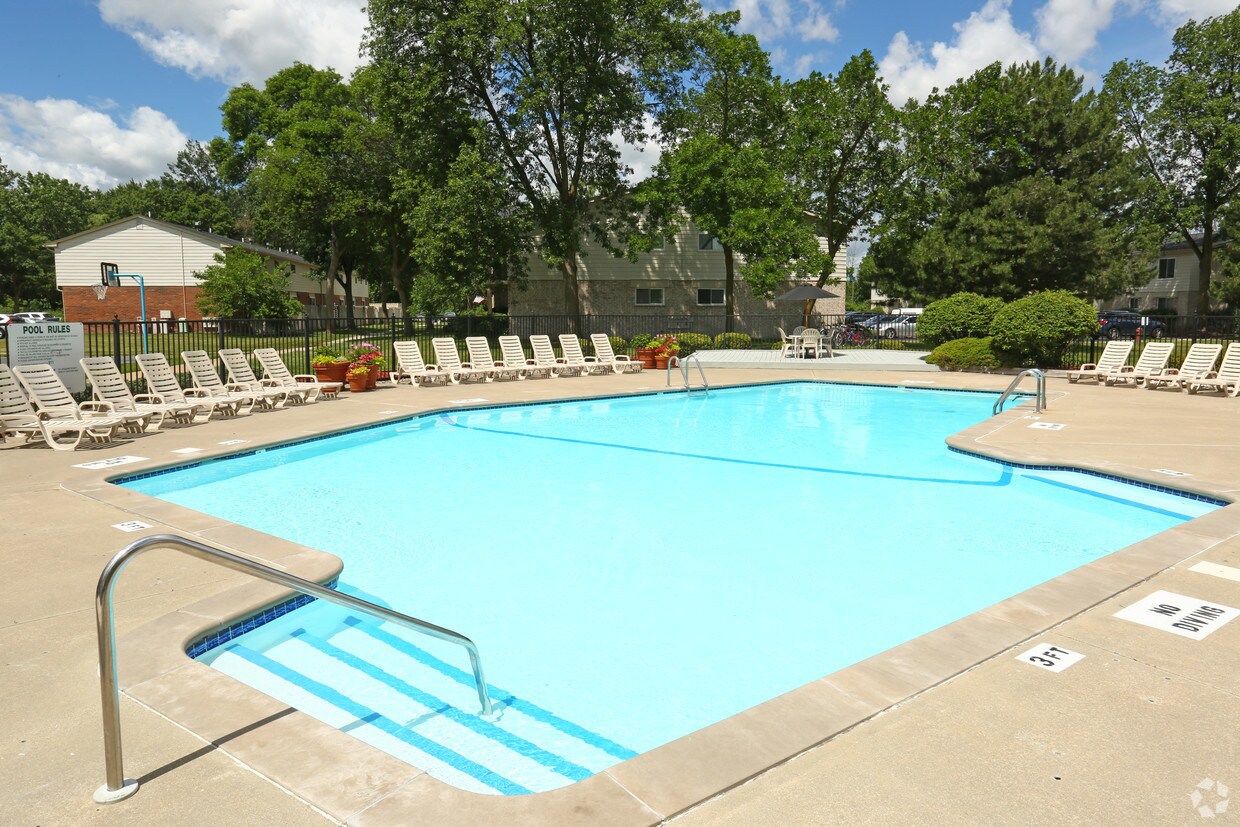 Building Photo - 889 Scheurman Terrace