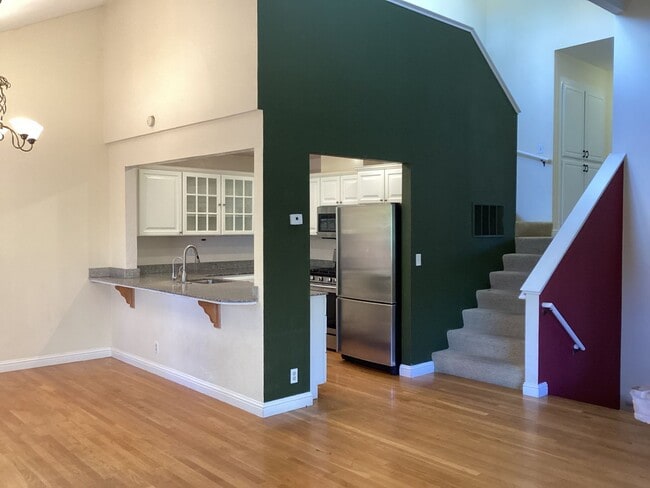 Building Photo - Willowbrook Aptos