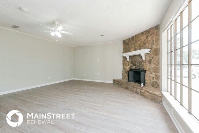 Foto del edificio - 8236 Greenmar Way