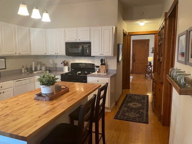 Building Photo - 2217 Rice W St