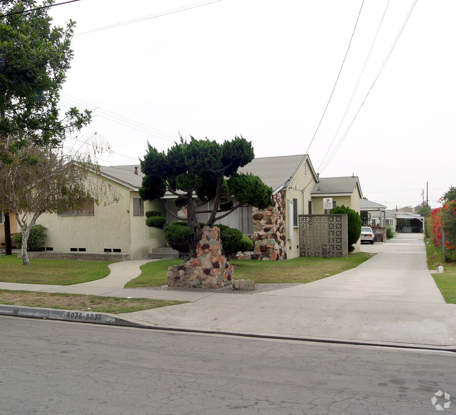 Primary Photo - 8036 Alhambra Ave