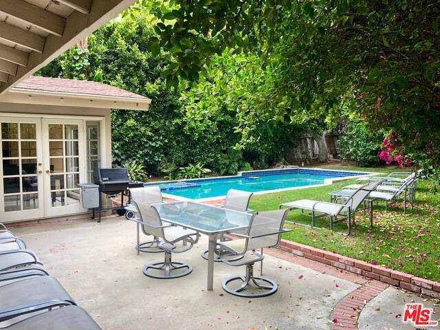 Foto principal - 9601 Heather Rd
