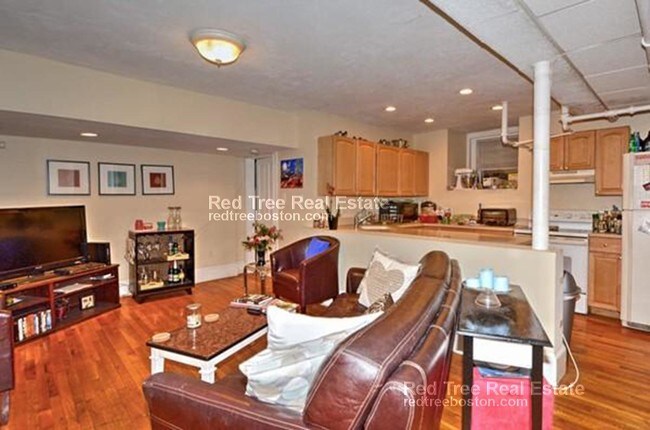 Building Photo - 16 Garrison Rd