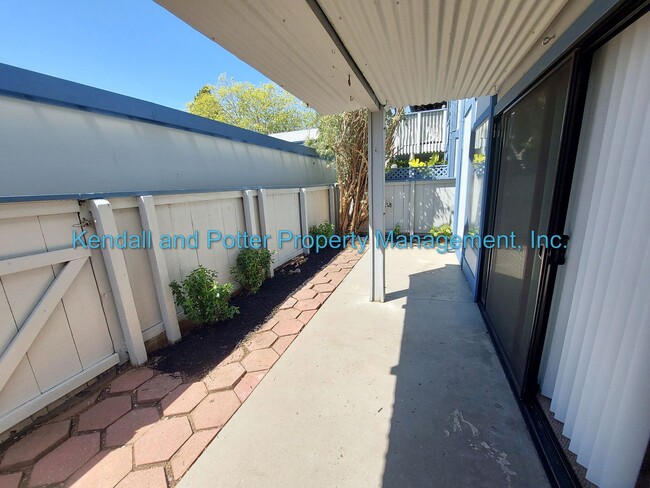 Foto del edificio - 2 Bedroom Condo In The Villas Of Capitola!