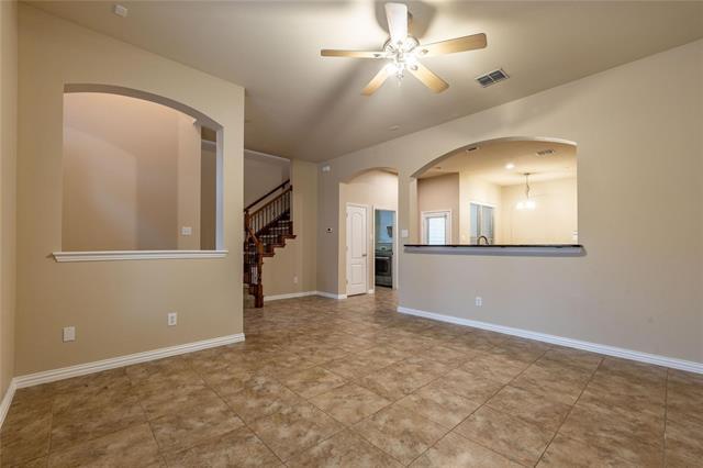 Building Photo - 8704 Iron Horse Dr
