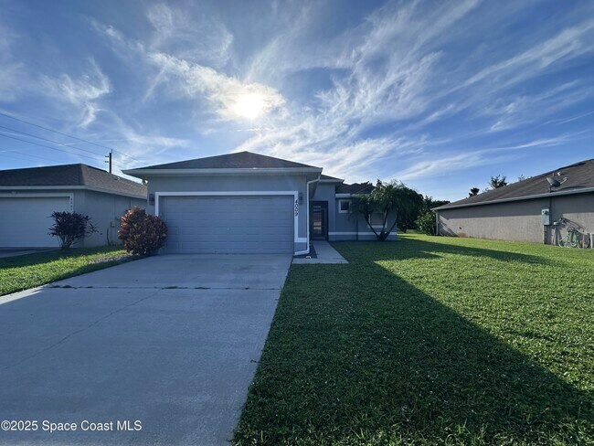 Building Photo - 4009 Knight Ave