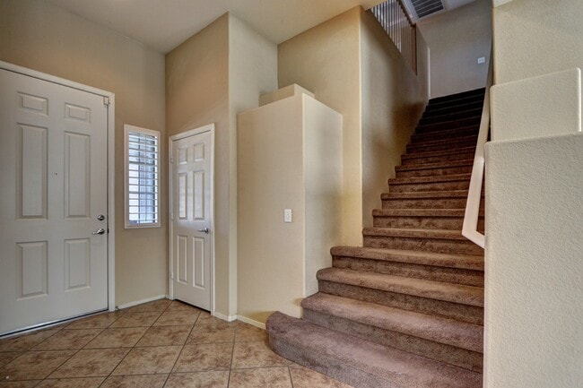 Foto del edificio - 2907 Crackling Leaves Ave