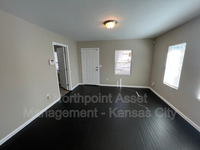 Foto del edificio - 2130 N 32nd St
