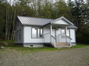 Building Photo - 3404 Best Rd
