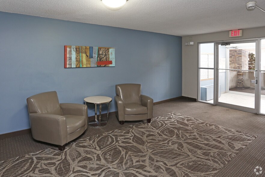 Burnsville Parkway Apartments Rentals Burnsville, MN