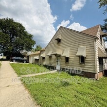 Building Photo - 18201 Libby Rd