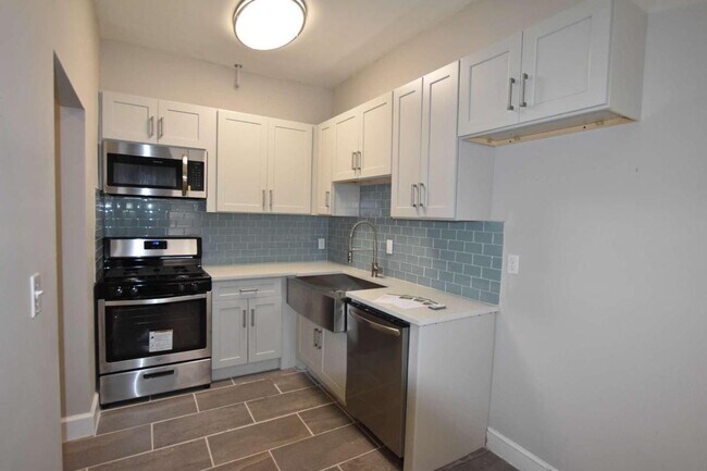 Foto del edificio - 1006 Greenwood Ave NE
