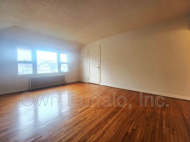 Foto del edificio - 232 Callodine Ave