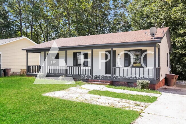 Building Photo - 3709 Country Ridge Rd