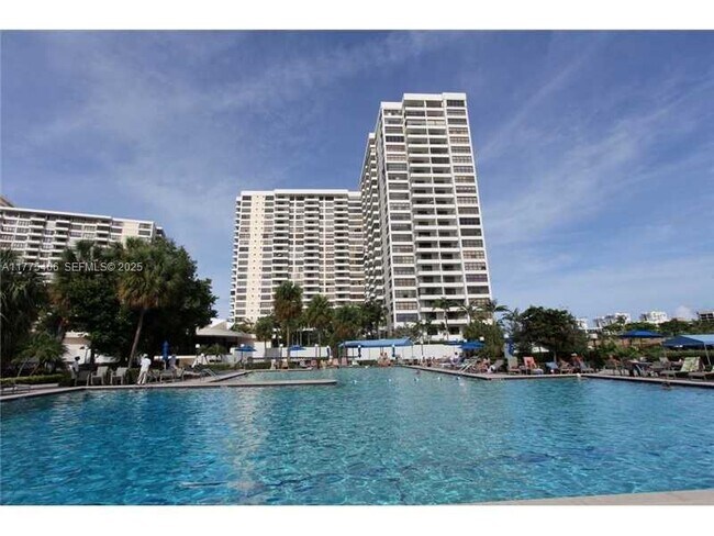 Building Photo - 600 Three Islands Boulevard