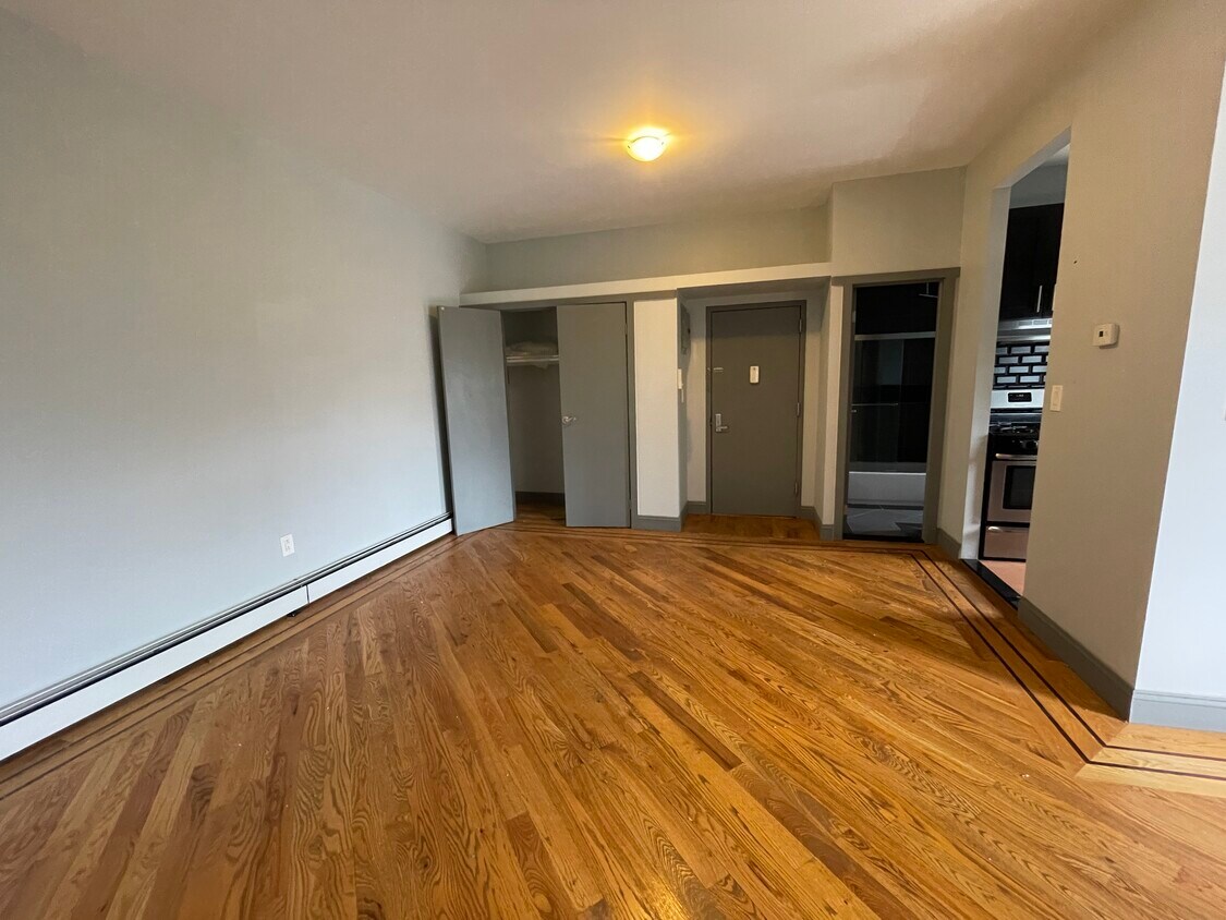 50 Hoyt St Unit 3A, Brooklyn, NY 11201 Room for Rent in Brooklyn, NY