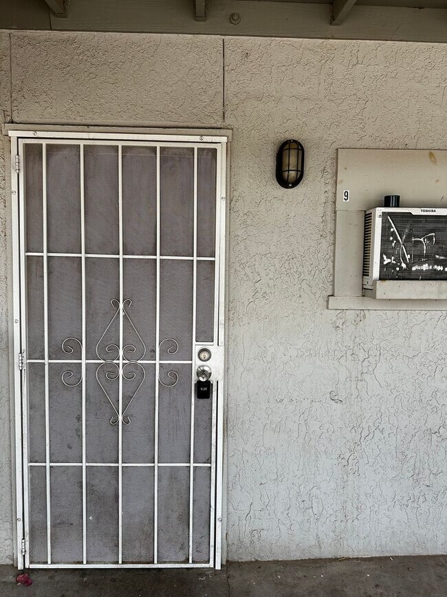 Foto del edificio - 14003 N Palm St