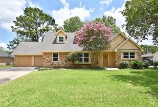 Building Photo - 1811 Laurel Oaks Dr