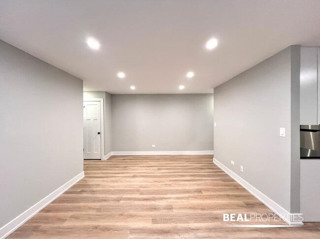 Photo - 1 bedroom in CHICAGO IL 60657 Apartment