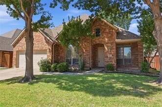 Building Photo - 2633 Deer Hollow Dr