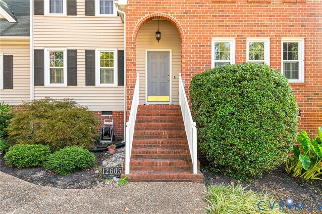 Foto del edificio - 12605 Jolly Pl