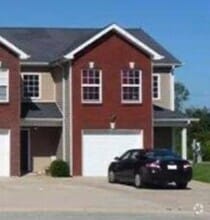 Building Photo - 131 Emory Ct