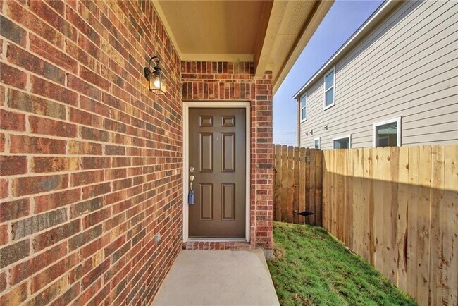 Foto del edificio - 2950 E Old Settlers Blvd