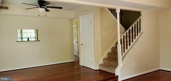 Foto del edificio - 15268 Cloverdale Rd