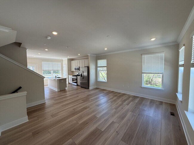 Foto del edificio - Luxury End-Unit Townhome with Golf Course Views at Tides at River Marsh- Cambridge, MD