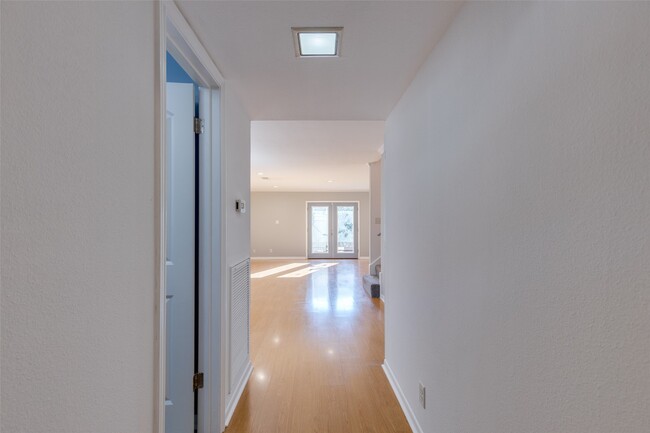 Building Photo - 6339 Briar Rose Dr