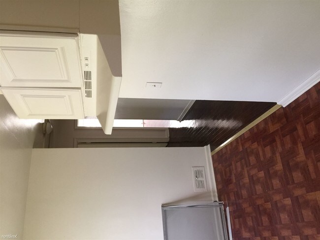 Building Photo - 3 br, 1 bath House - 3506 Race St
