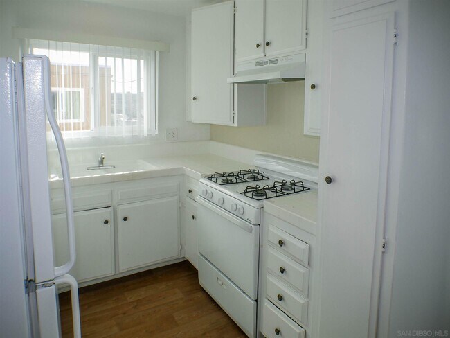 Foto del edificio - 3670 43rd St