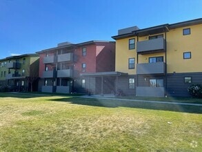 Building Photo - 228 S Cottonwood Rd