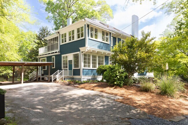 Foto del edificio - 5 Bed 5 Bath in Atlanta - Prime Location! ...