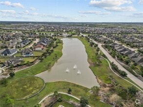 Building Photo - 3622 Pasteur Ln