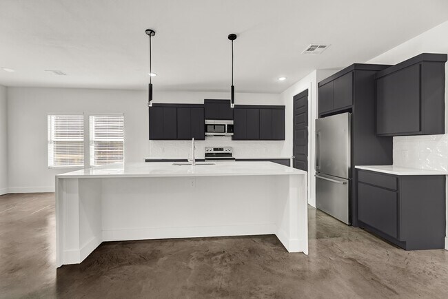 Foto del edificio - 4134 Jeanne Dr