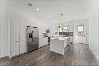 Building Photo - 5418 Robusto Pl