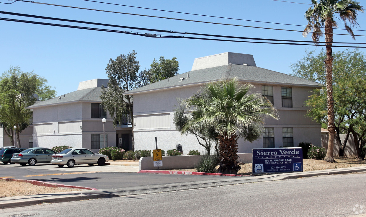 Primary Photo - Sierra Verde Apartments