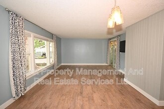 Building Photo - 1551 Hemlock St